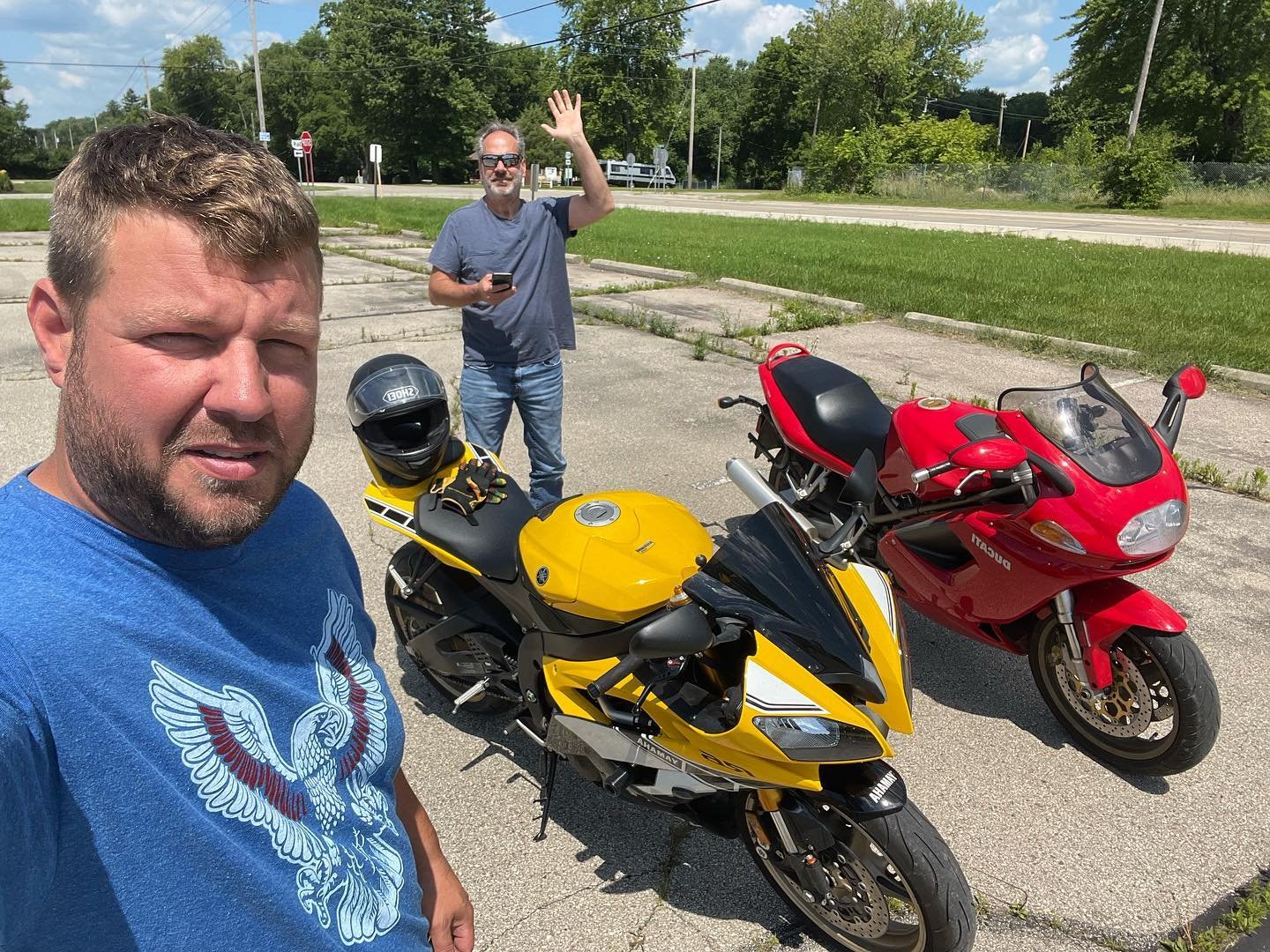 Catsup and mustard hitting the streets, raising hell and causing mahem. Live to ride, ride to live  🏍️ ☠️